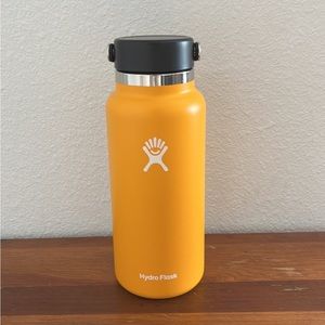 NEW Hydroflask 32oz Orange